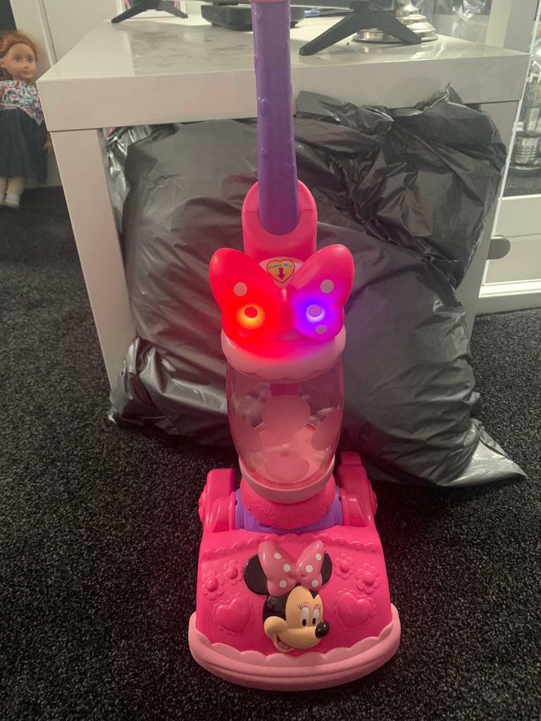 Minnie Mouse toy hoover | in Kilbarchan 